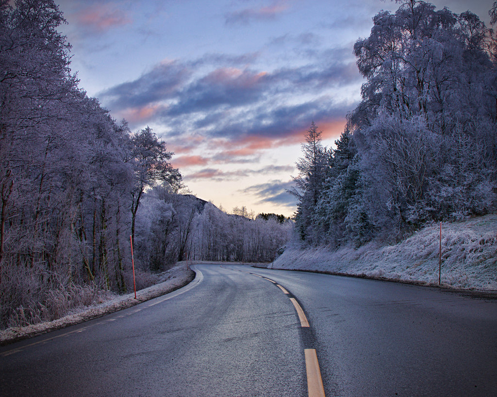 WinterRoad by Jarl-Erik Sto