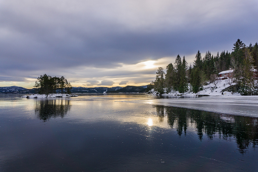 Jonsvatnet by krøllx Trøn