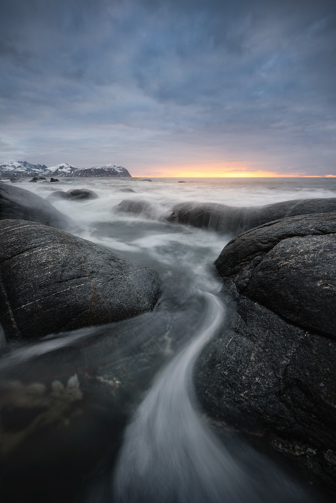 Vikten by eriknst Vikten, L