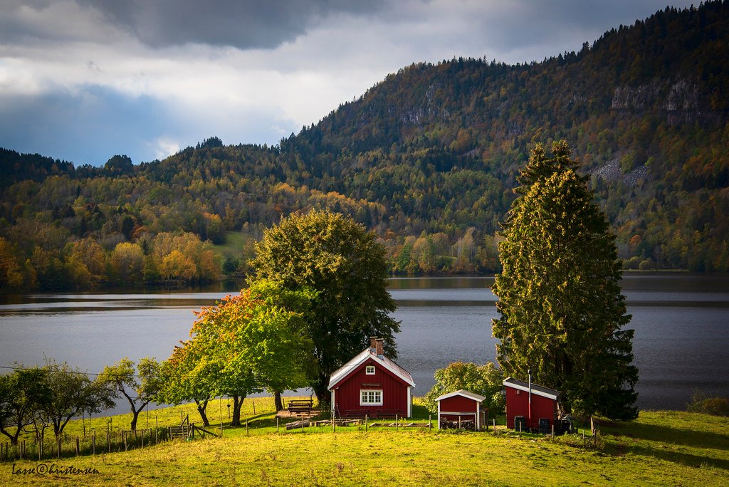 Semsvannet, a lake in Norwa