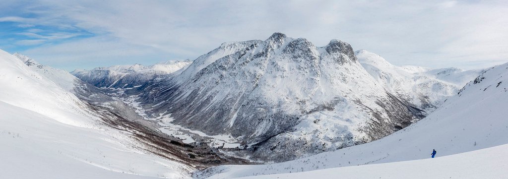 Øksendal, Norway. by Ole E