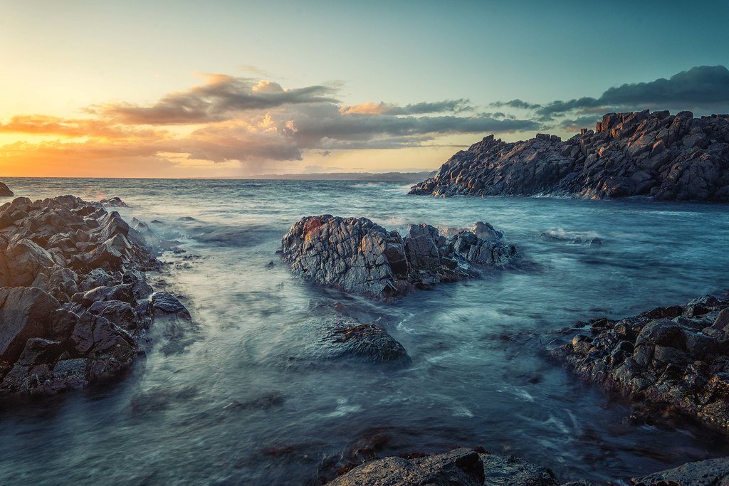 silence water by bjorns_pho